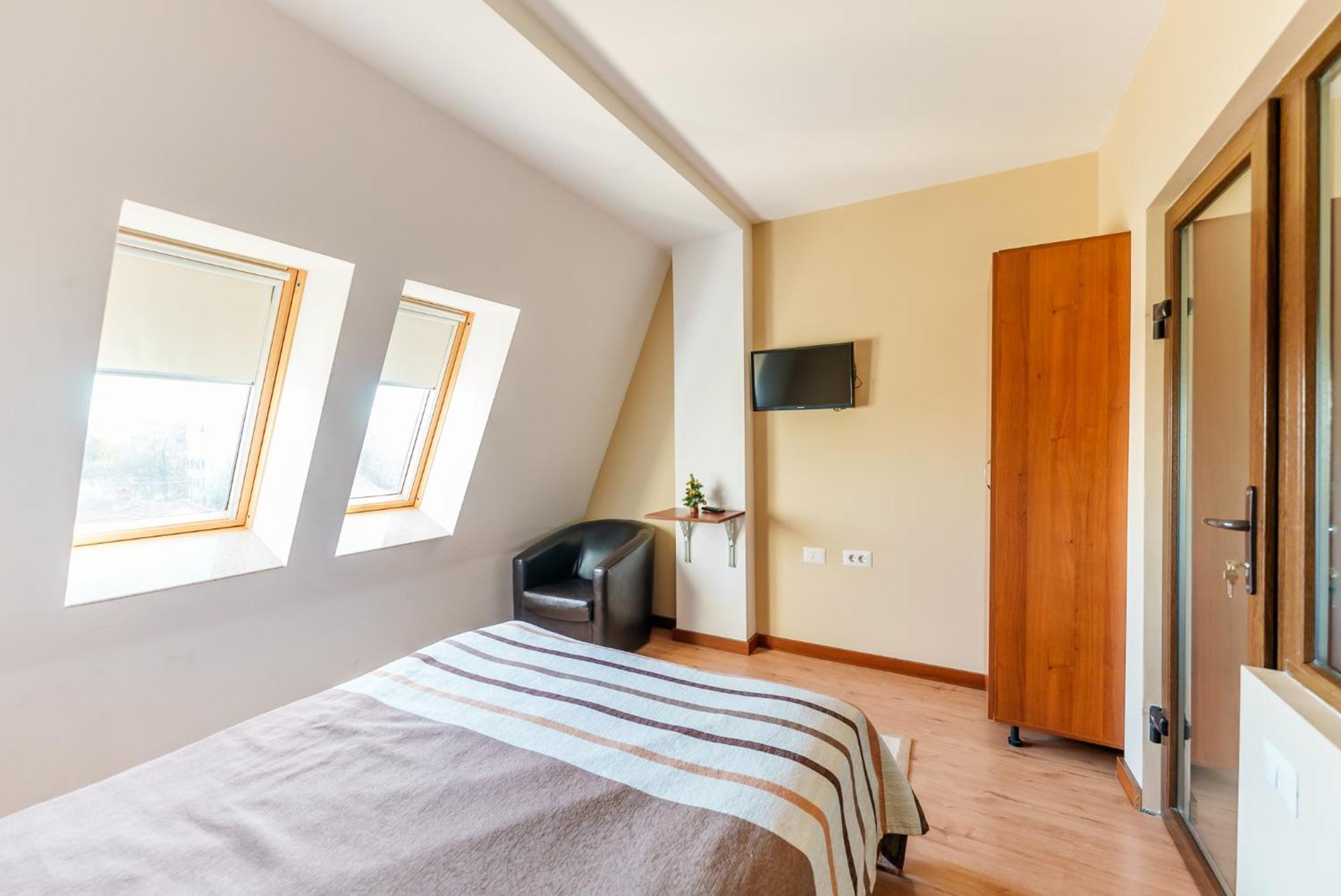 Hotel Crisana Arad Ngoại thất bức ảnh